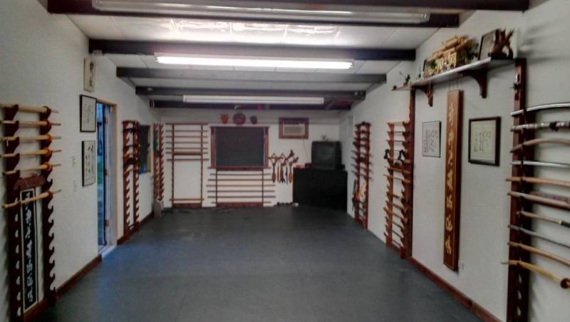 dojo weapons rack tempat senjata